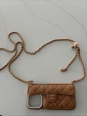 Quilted Leather-Style crossbody Phone Case and card wallet Tan 15 pro